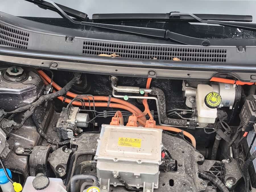 哪吒汽车 哪吒AYA 2025 汽车图片 #14