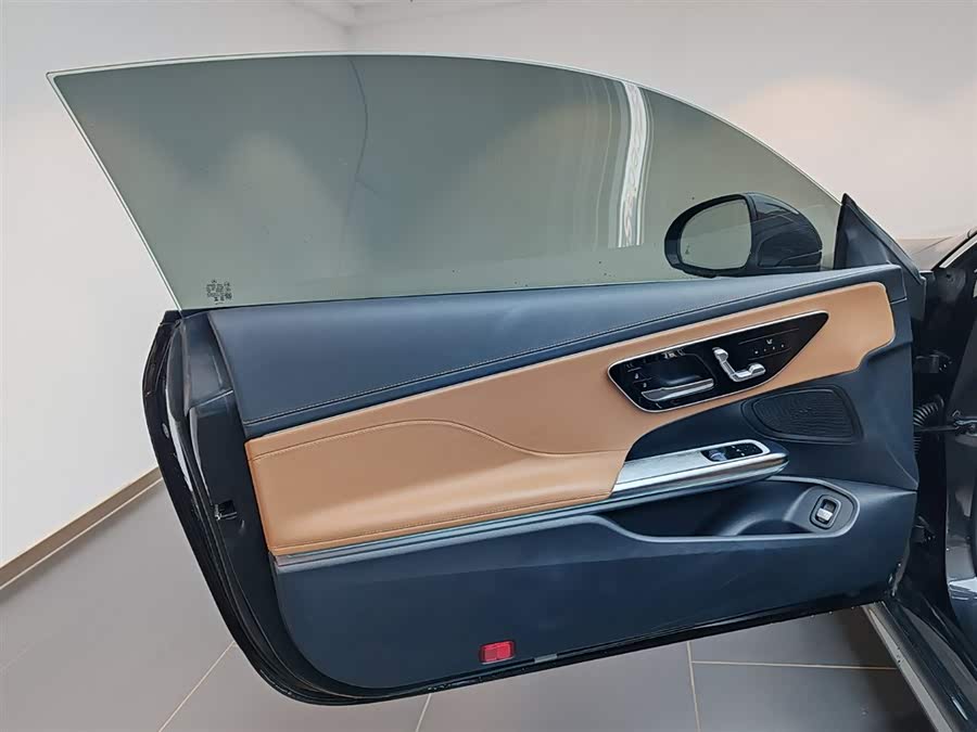 Mercedes-Benz CLE Class 2024 car image #14