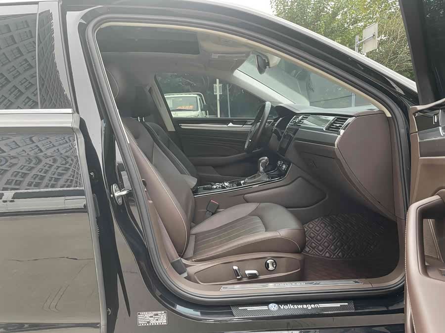 Volkswagen Phideon 2021 immagine di auto #14