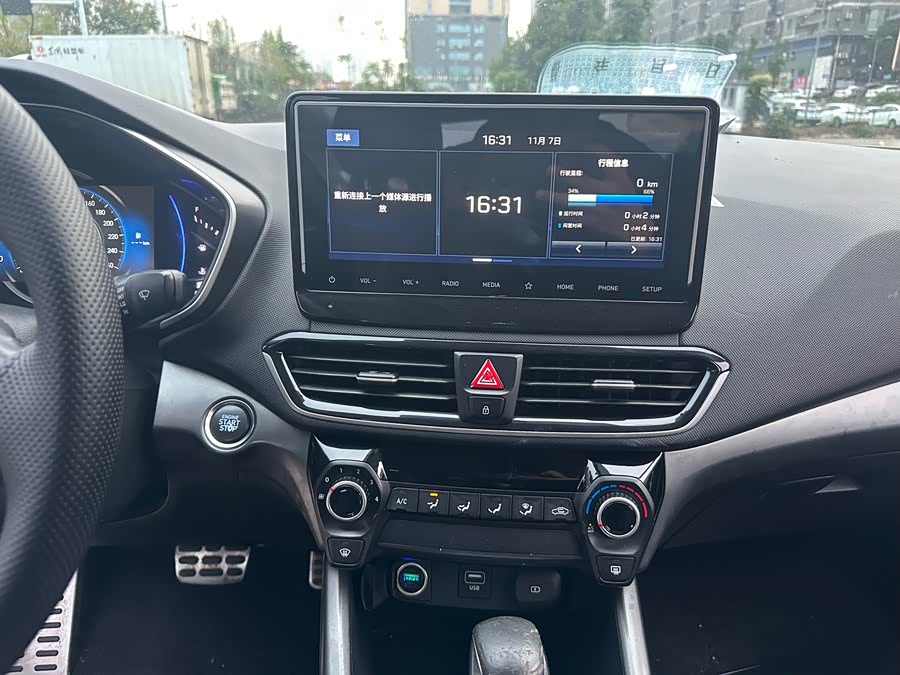 Hyundai Lafesta 2019 car image #14