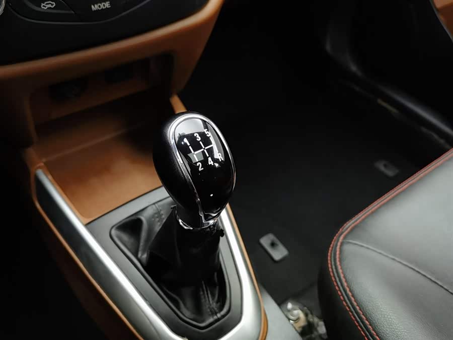 GEELY KingKong 2017 #14 GEELY KingKong 2017 car image #14