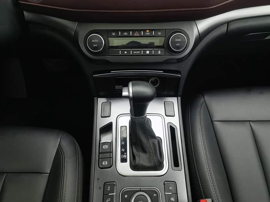 Haval H6 Coupe 2018 car image #14