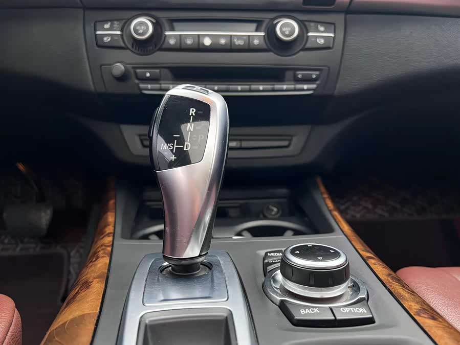 BMW X5 (Imported) 2012 car image #14