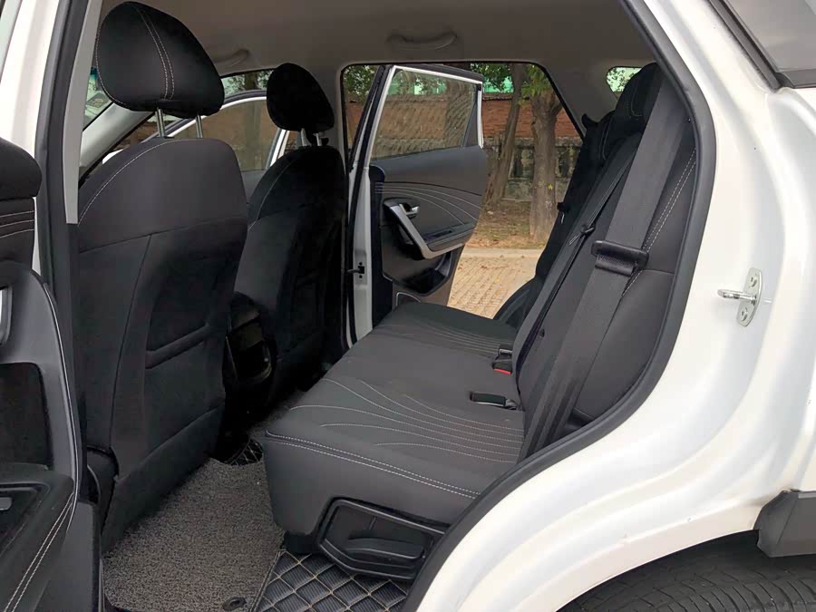 Jetour X70 2020 car image #14