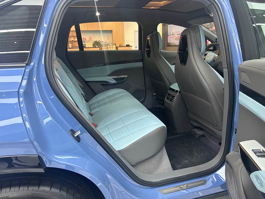 HongQi TianGong 08 2025 #14 HongQi TianGong 08 2025 صورة سيارة #14