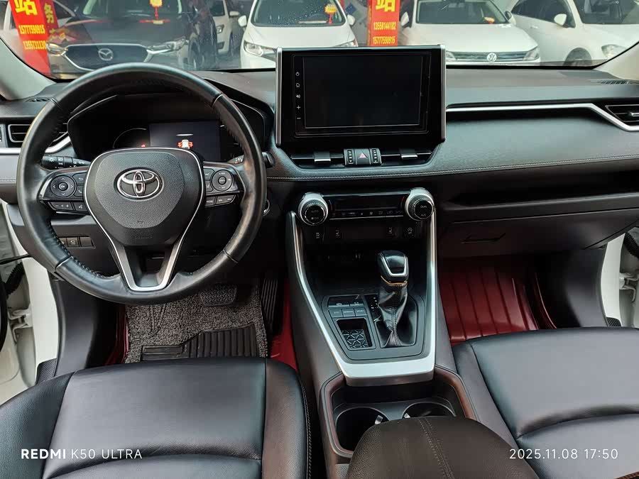 Toyota RAV4 2020 car image #14