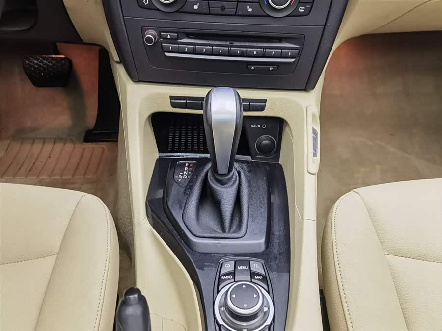 BMW X1 (Imported) 2012 #14 BMW X1 (Imported) 2012 car image #14