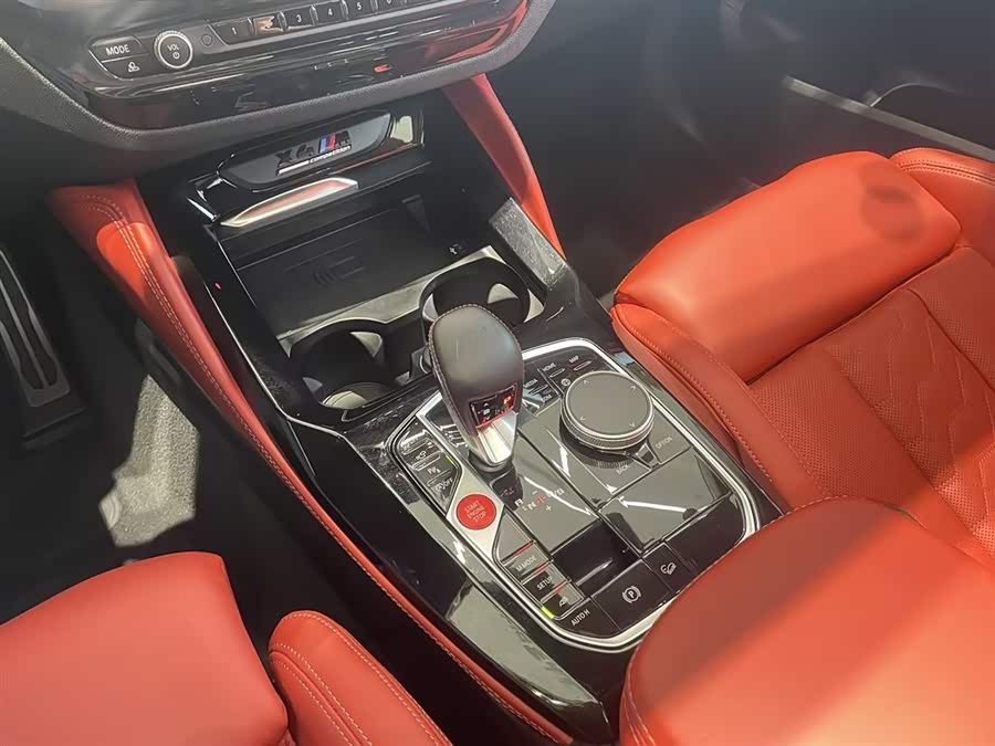 BMW X4 M 2023 immagine di auto #14