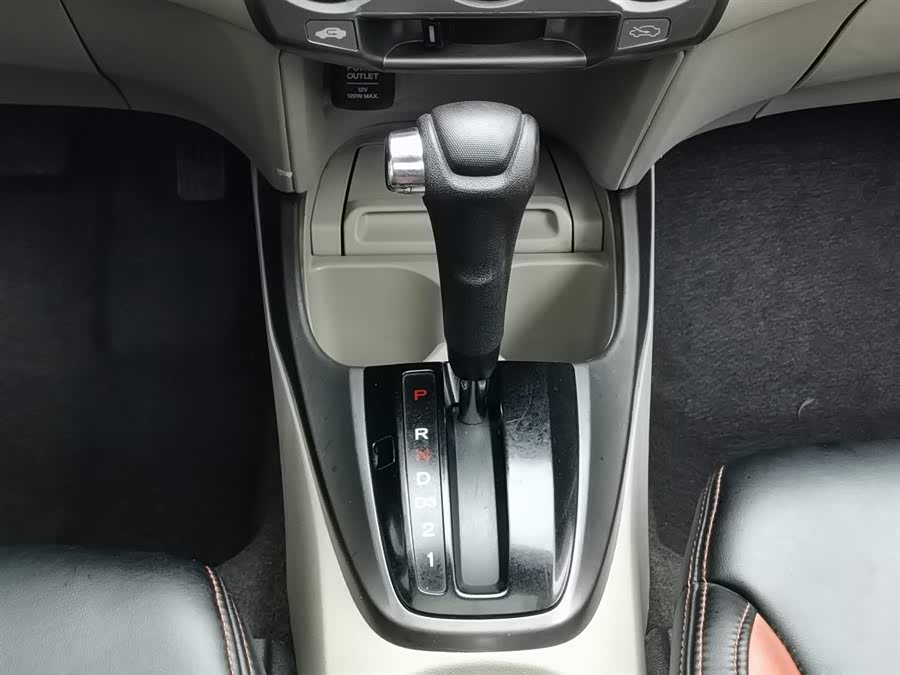 Honda City Classic 2012 immagine di auto #14