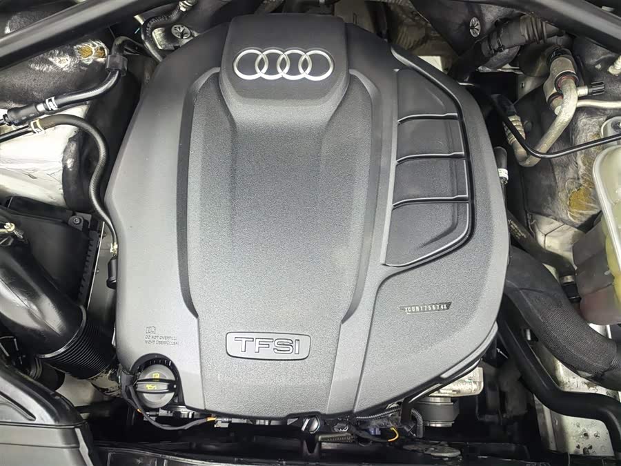 Audi Q5 2016 car image #14