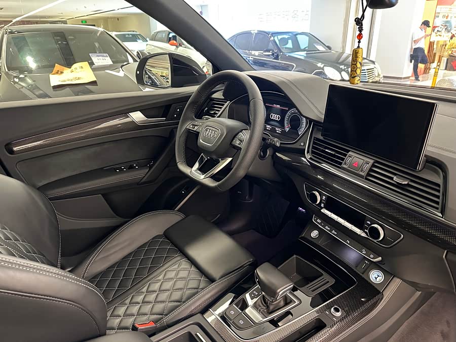 Audi Q5L Sportback 2022 car image #14