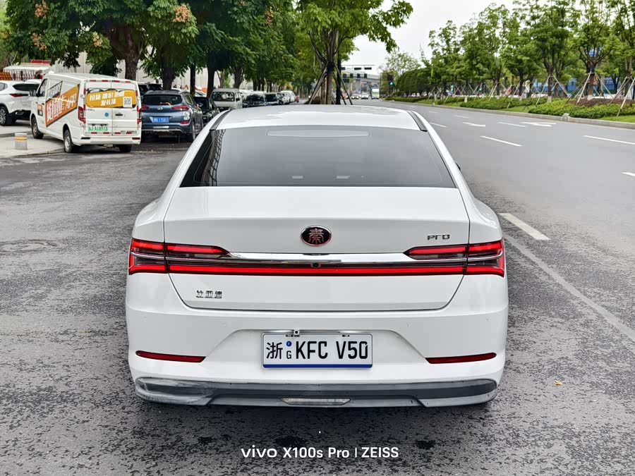 BYD Qin Pro 2020 immagine di auto #14