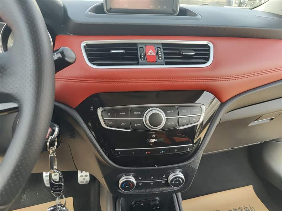 Haval H1 2015 изображение автомобиля #14