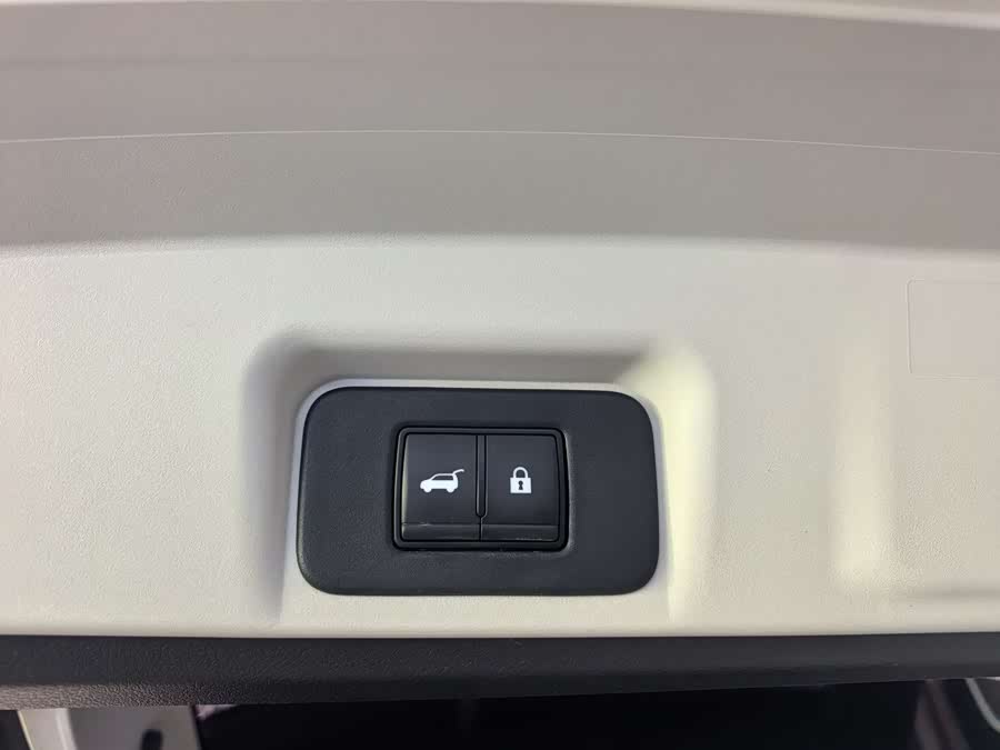 日产 ARIYA艾睿雅 2022 汽车图片 #14