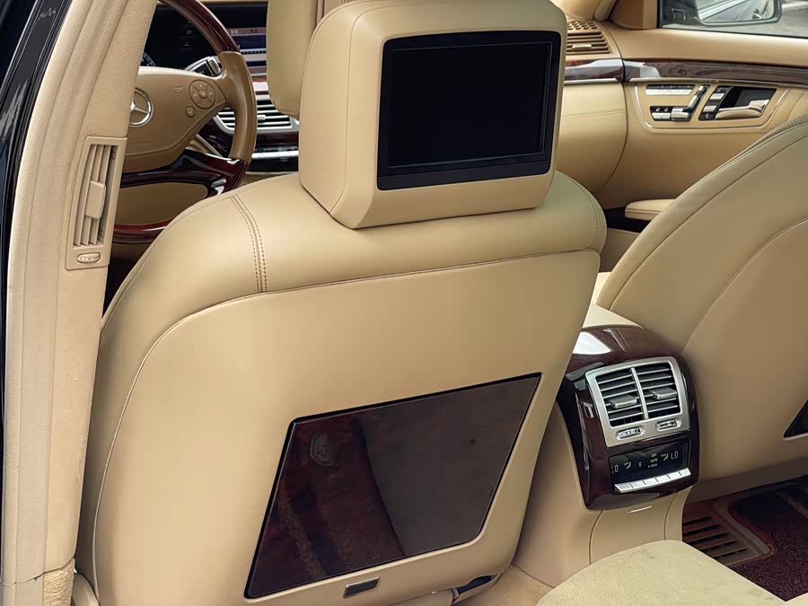 Mercedes-Benz S Class 2012 immagine di auto #14