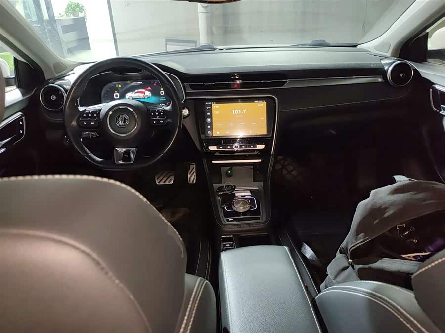 MG 6 New Energy 2019 #14 MG 6 New Energy 2019 car image #14