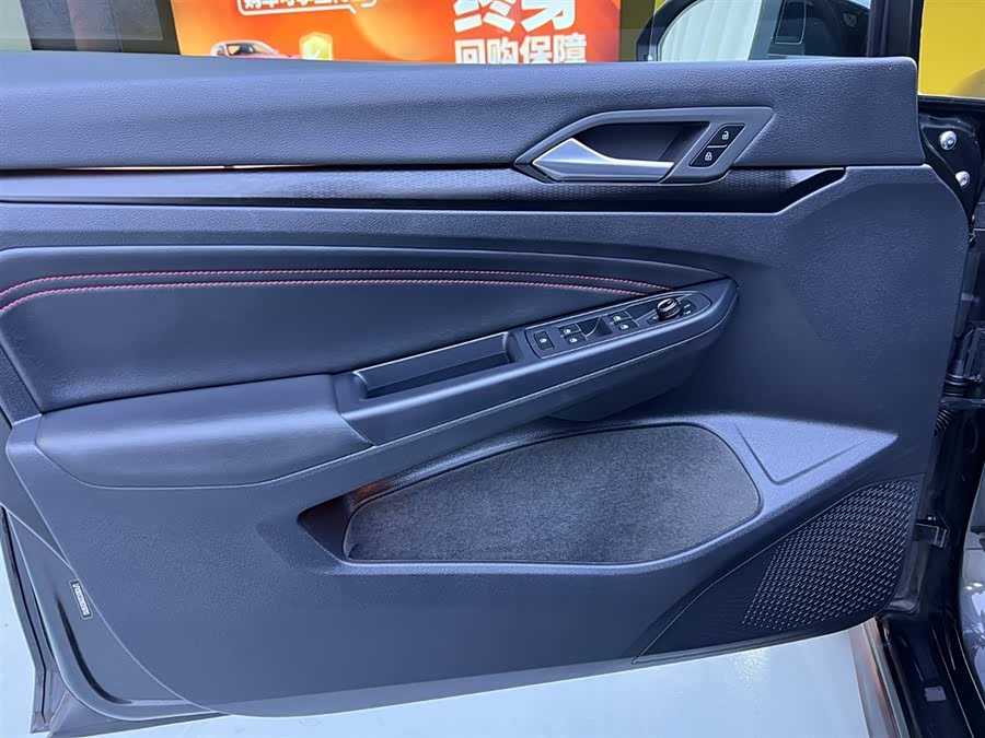 Volkswagen GolfGTI 2022 #14 Volkswagen GolfGTI 2022 car image #14