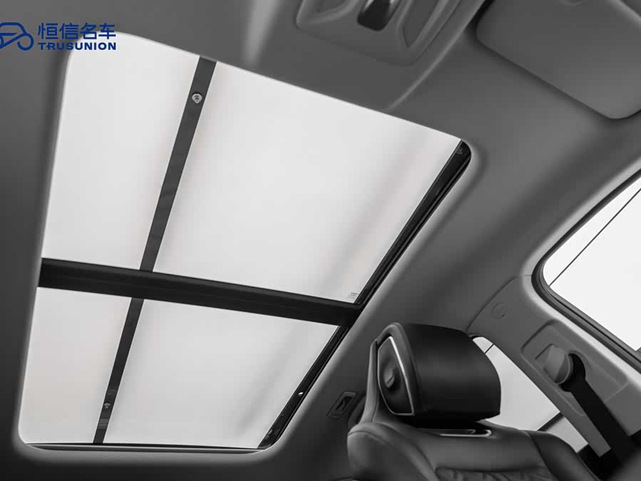 Changan UNI-K iDD 2022 car image #14