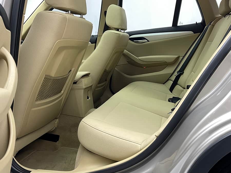 BMW X1 (Imported) 2013 car image #14