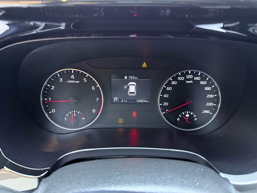 Kia Stonic 2022 immagine di auto #14