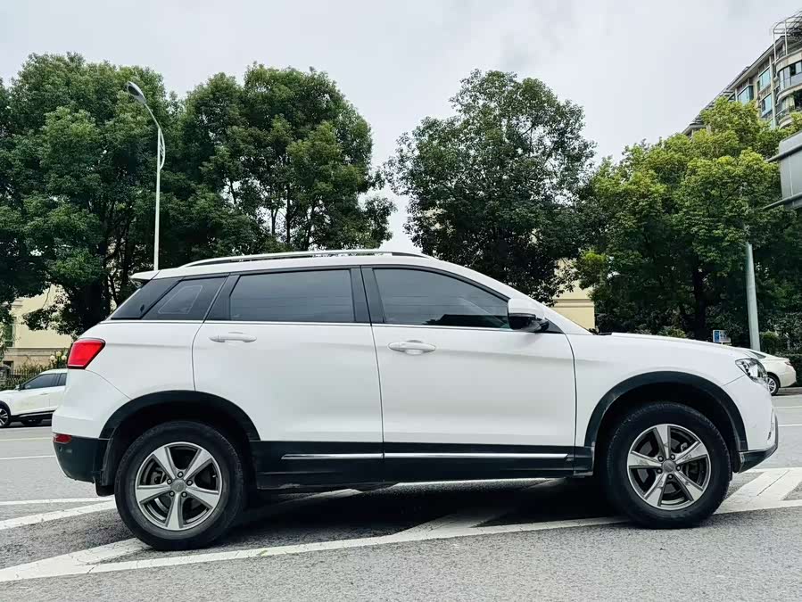 Haval H6 Coupe 2017 immagine di auto #14