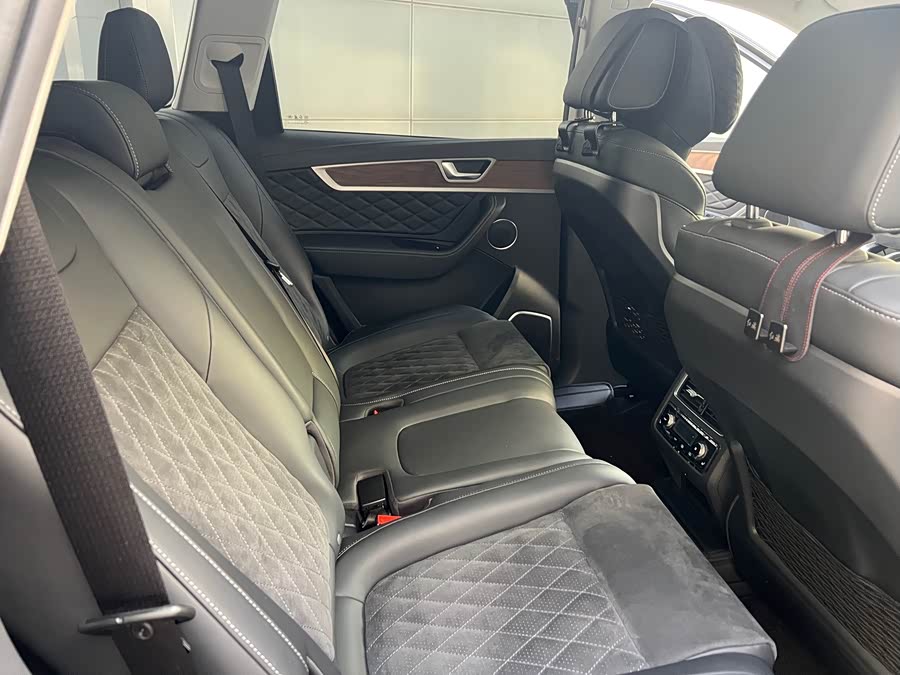 HongQi HS7 2021 #14 HongQi HS7 2021 car image #14