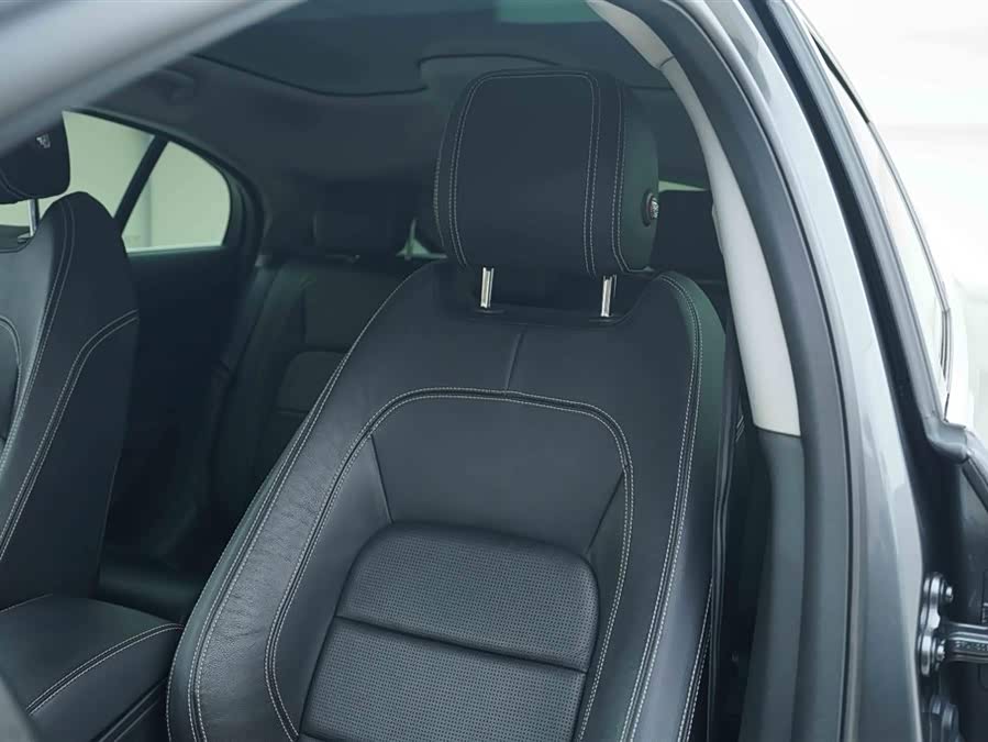 2020 #14 2020 car image #14