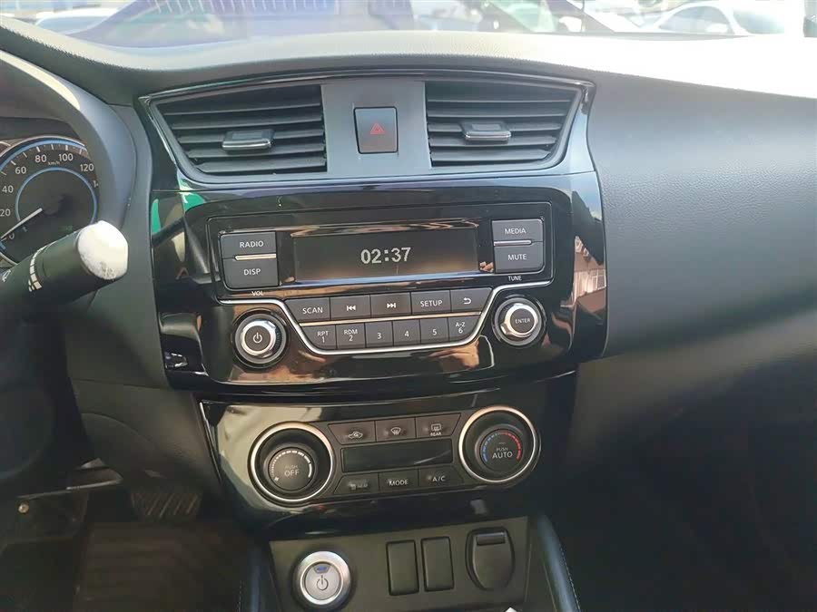 日产 轩逸·纯电 2018 汽车图片 #14