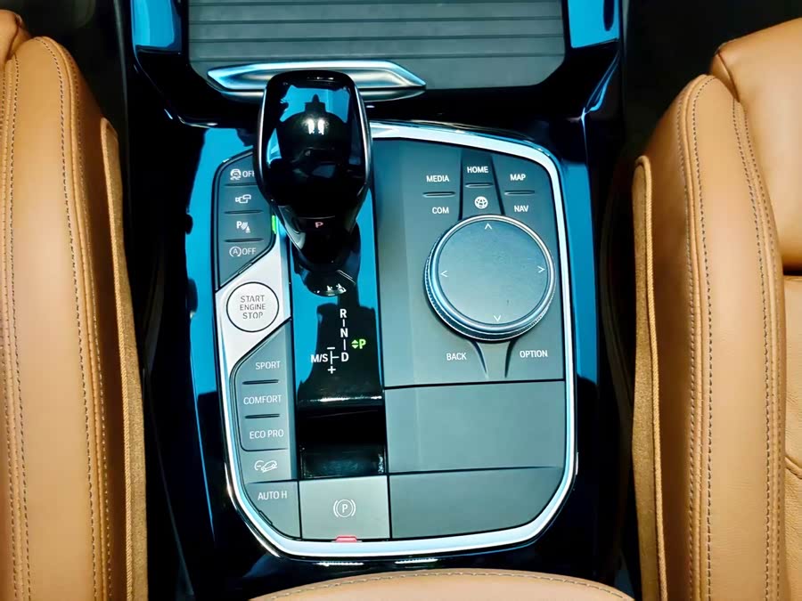 Volkswagen Bora Classic 2023 immagine di auto #14