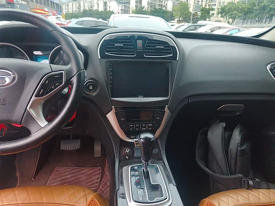 GAC Trumpchi GS5 Super 2015 car image #14