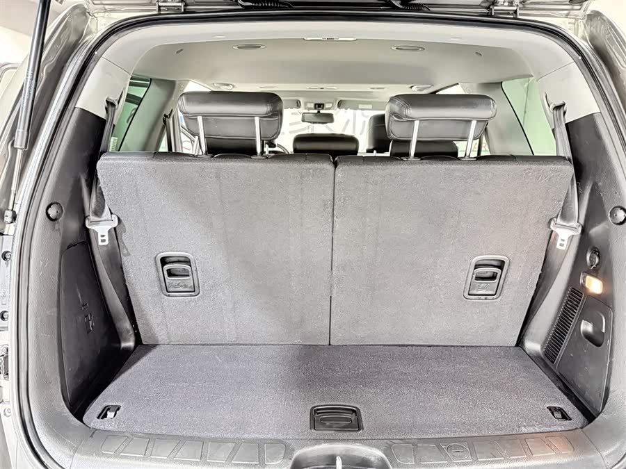 Kia Mohave 2010 صورة سيارة #14