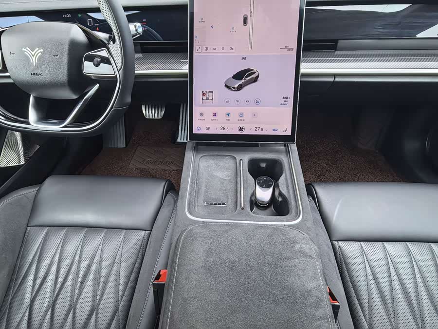 哪吒汽车 哪吒S猎装 2024 汽车图片 #14