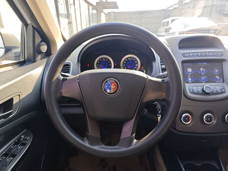 GEELY KingKong 2016 car image #14