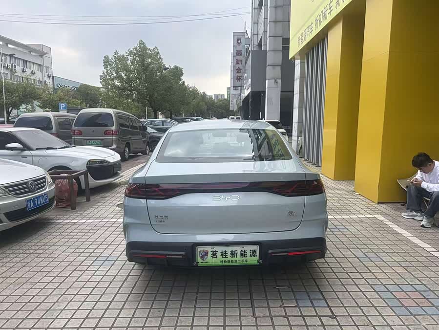 BYD Qin L 2024 car image #14