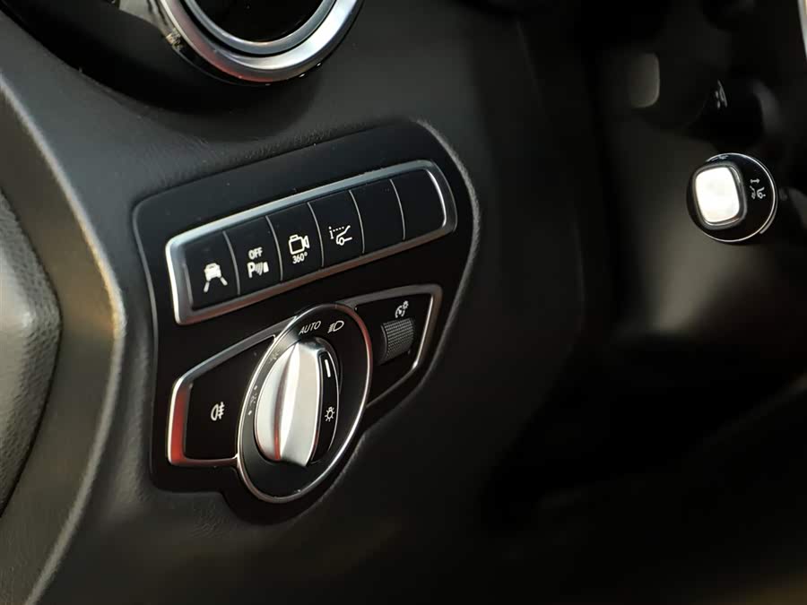 Mercedes-Benz GLC AMG 2019 car image #14