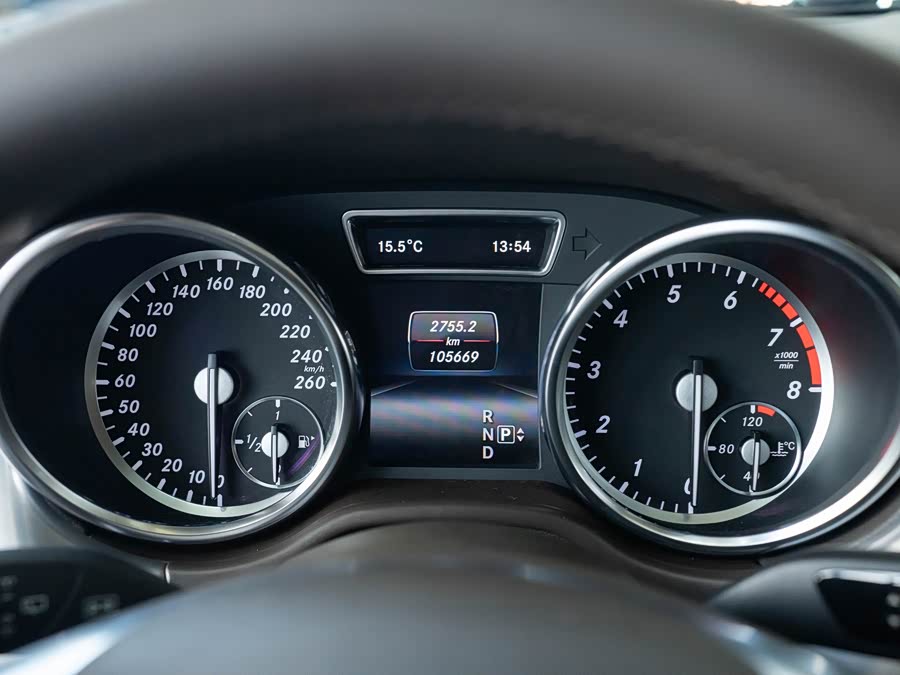 Mercedes-Benz M Class 2014 car image #14