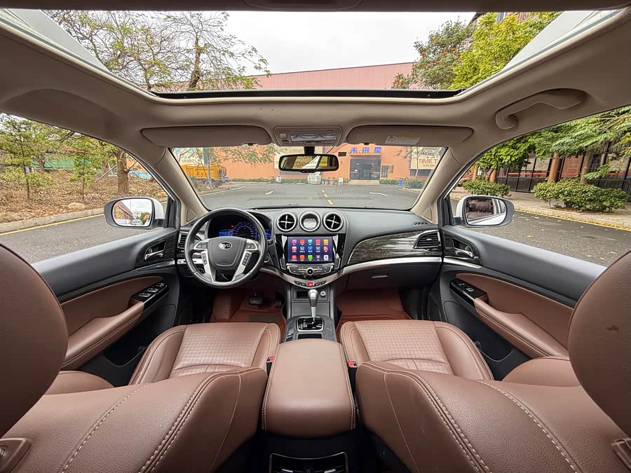 BYD S7 2018 #14 BYD S7 2018 car image #14