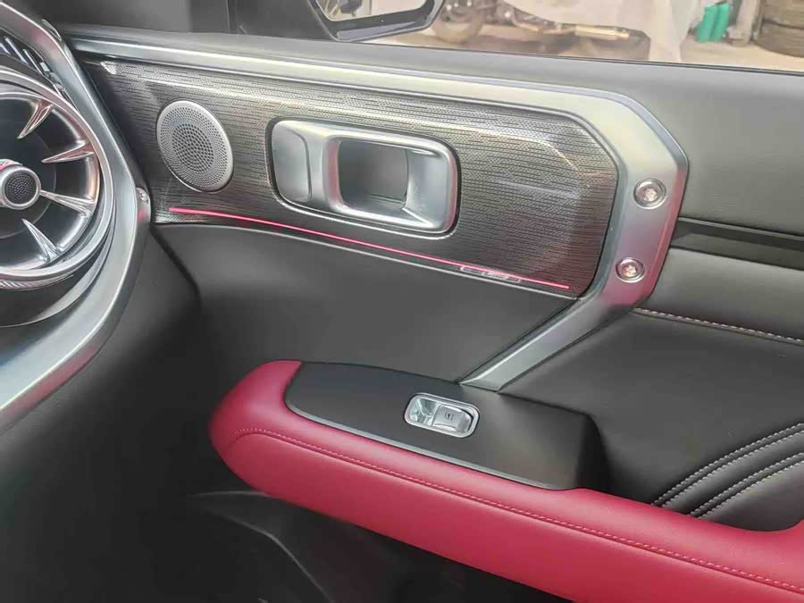 Tank 400 New Energy 2025 #14 Tank 400 New Energy 2025 car image #14