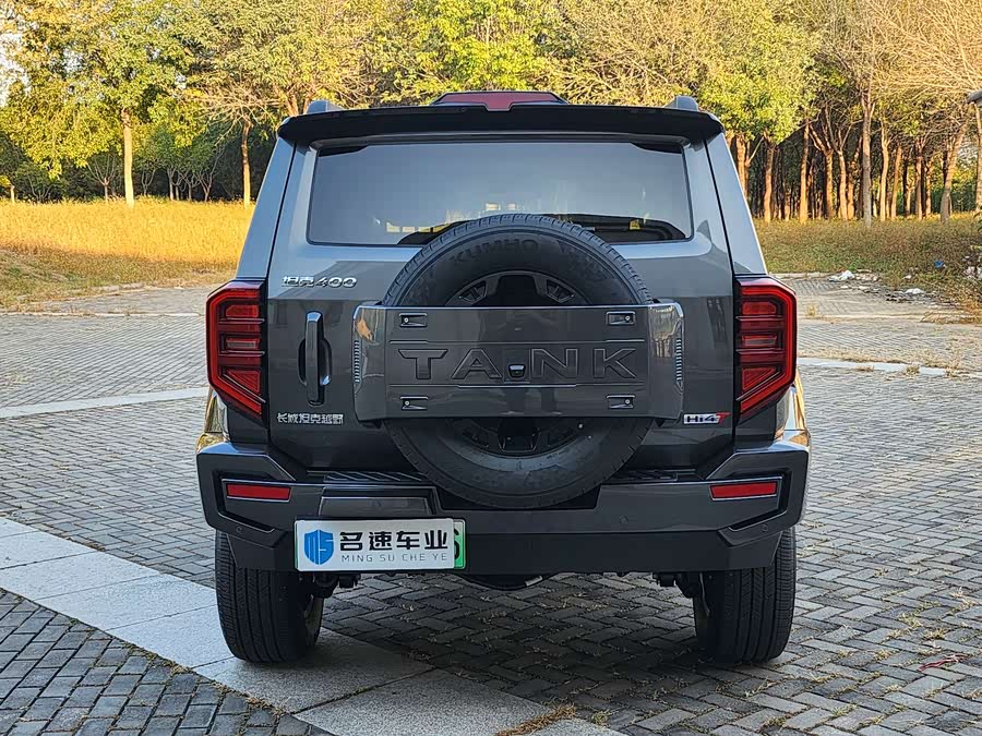 Tank 400 New Energy 2025 #14 Tank 400 New Energy 2025 car image #14