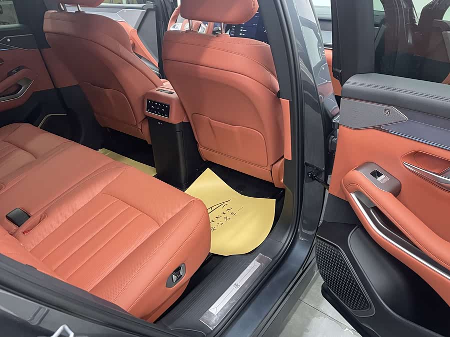 BYD Tang L 2025 image de voiture #14