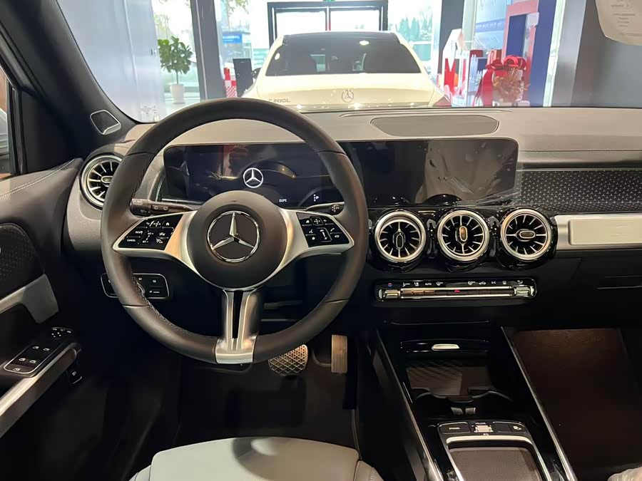 Mercedes-Benz EQB Class 2025 #14 Mercedes-Benz EQB Class 2025 immagine di auto #14