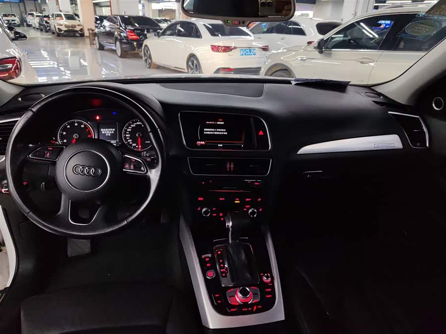 Audi Q5 (Imported) 2015 imagem de carro #14