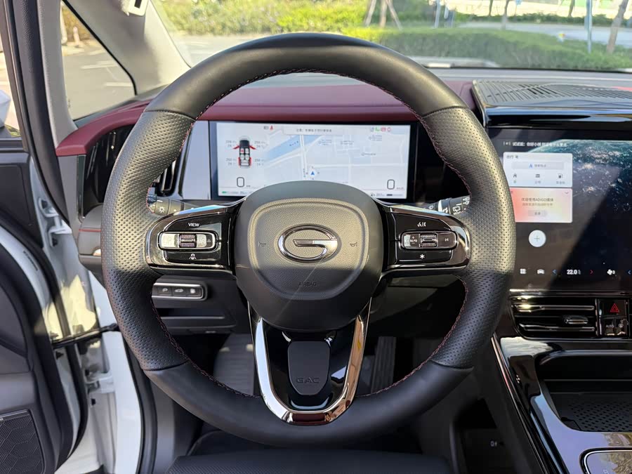 GAC Trumpchi E9 2023 #14 GAC Trumpchi E9 2023 car image #14