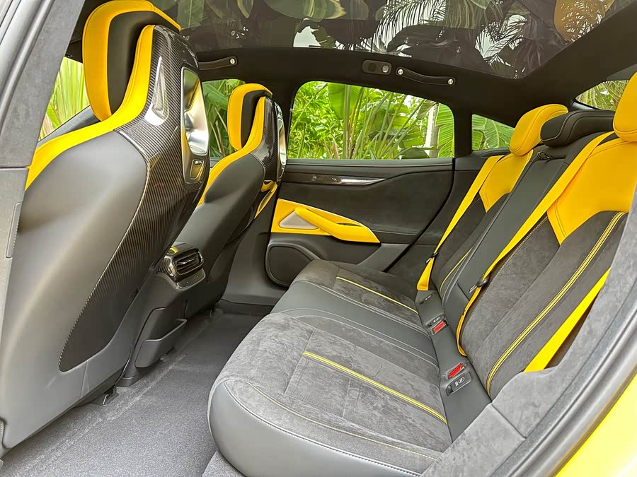 小米汽车 小米SU7 Ultra 2025 汽车图片 #14