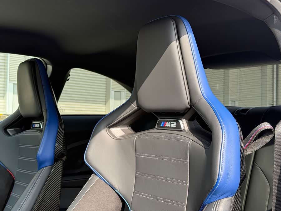 BMW M2 2023 car image #14