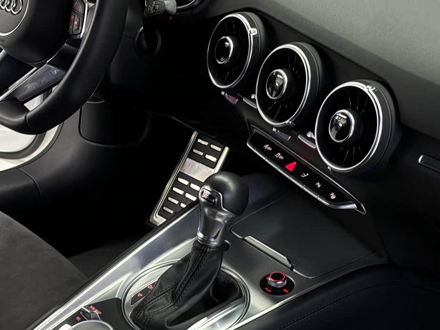 Audi TT 2017 image de voiture #14