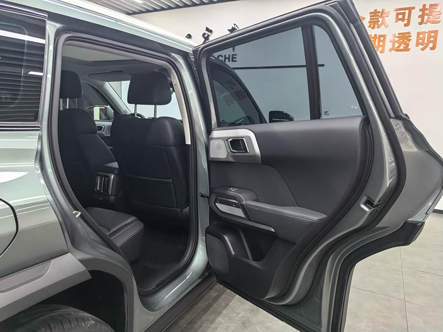 FangChengBao Tiger 3 2025 #14 FangChengBao Tiger 3 2025 car image #14