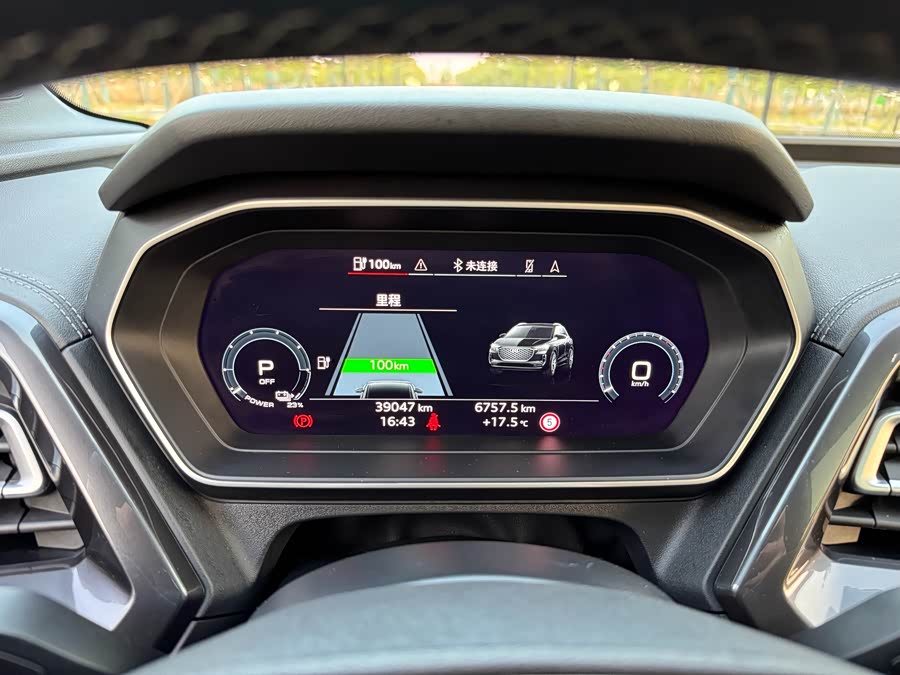 Audi Q4 e-tron 2022 immagine di auto #14