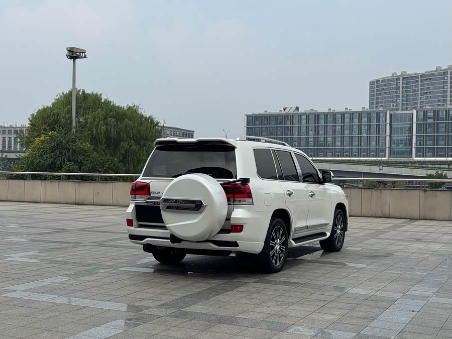 Toyota 2018 car image #14