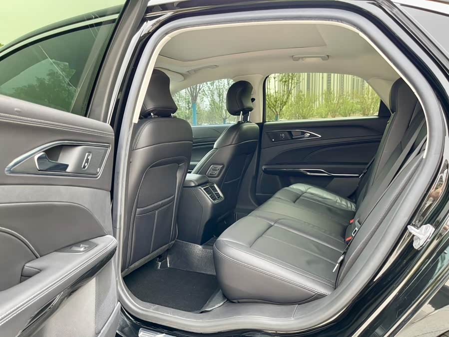 Ford Taurus 2022 #14 Ford Taurus 2022 car image #14